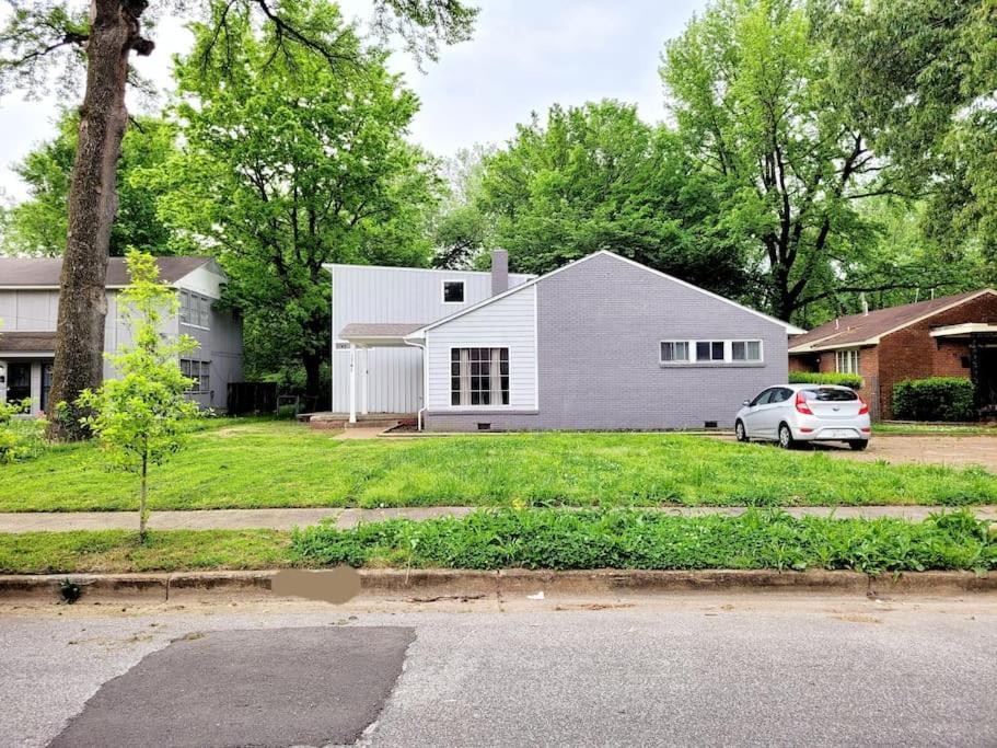 Cozy Delightful Private Studio Near Rhodes College, Shuttle, & Vehicle Rental Memphis Exterior photo